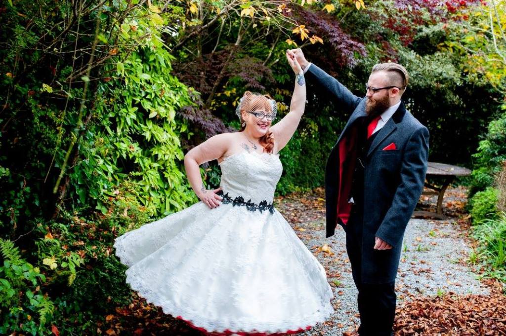 Halloween Rockabilly Themed Wedding - Bride and Groom Outside Dancing