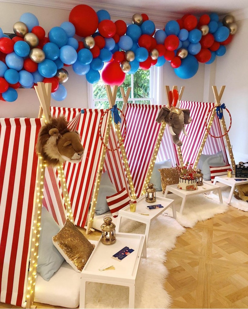Celebrity Sam Faiers (Nelly's 5th Birthday) Sleepover Teepee Party - Striped Tents