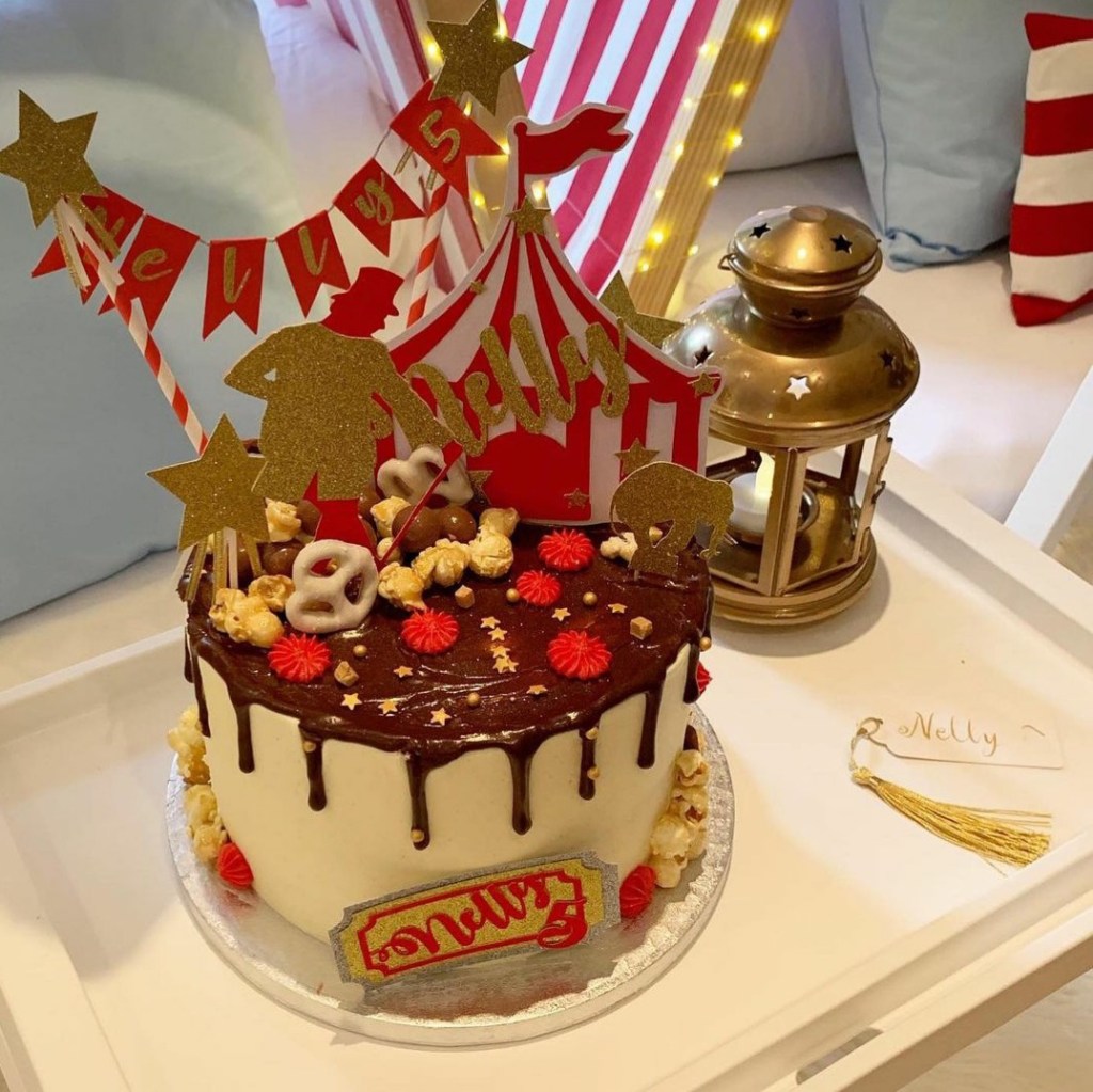 Celebrity Sam Faiers (Nelly's 5th Birthday) Sleepover Teepee Party - Drip Style Circus Cake