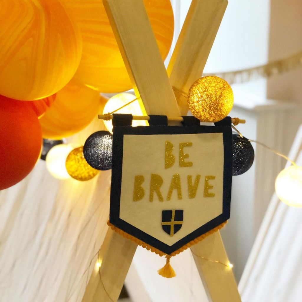 Celebrity Robbie Williams (Charlie's 5th Birthday) Sleepover Teepee Party - Be Brave Tent Topper