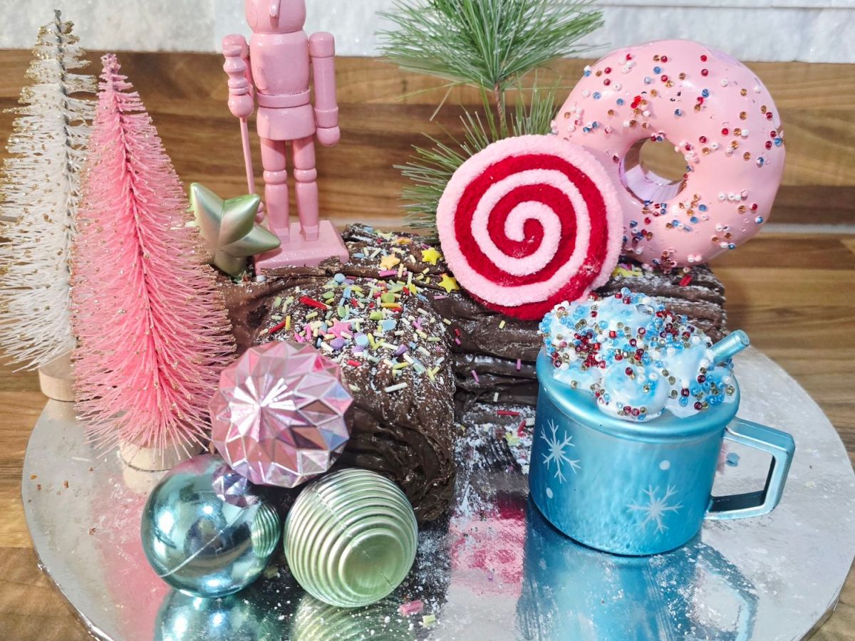 How to Decorate a Christmas Candy Land Yule Log: A Fun, Kid Friendly&nbsp;Guide